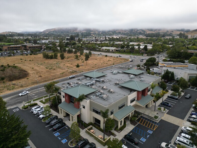 More Photos Of 689 Tank Farm Rd, San Luis Obispo Loft Creative Space For Sale