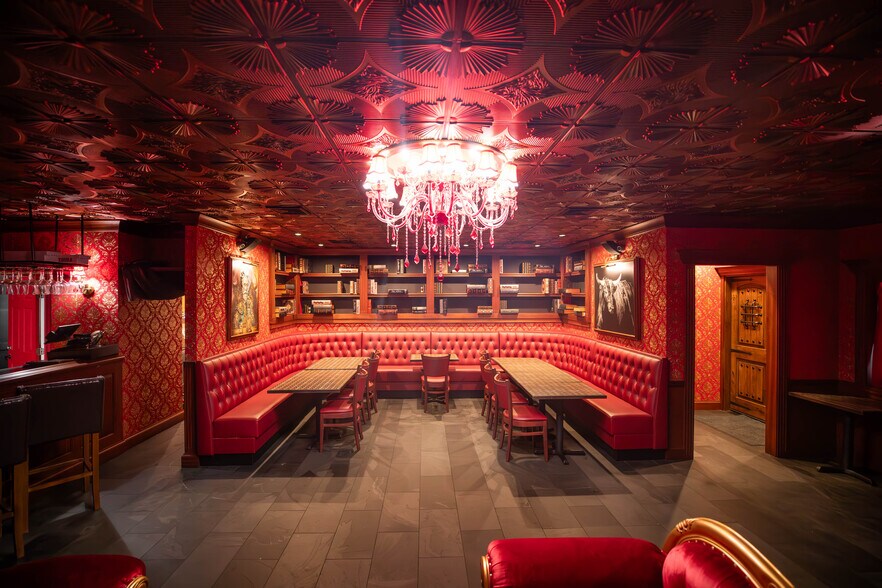 More Photos Of 829 Kapahulu Ave, Honolulu Restaurant For Sale