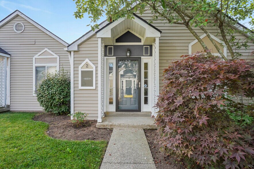 More Photos Of 3131 Custer Dr, Lexington Loft Creative Space For Sale