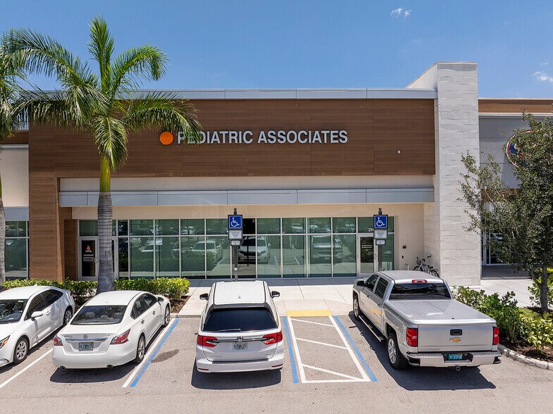 More Photos Of Miramar Pky, Miramar Unknown For Lease