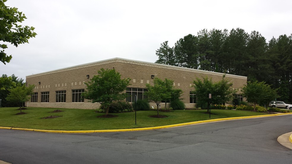 More Photos Of 15405 John Marshall Hwy, Haymarket General Retail For Sale