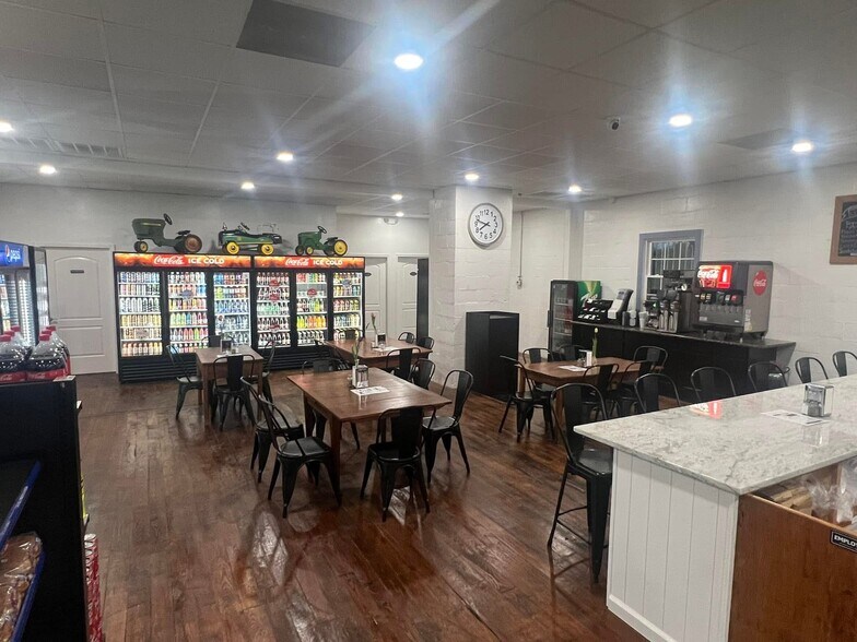 More Photos Of 6515 McDonald Rd, Mohawk Freestanding For Sale