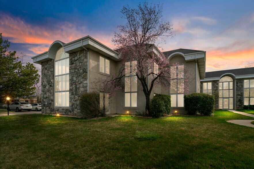 More Photos Of 4541 S 700 E, Salt Lake City Office For Sale