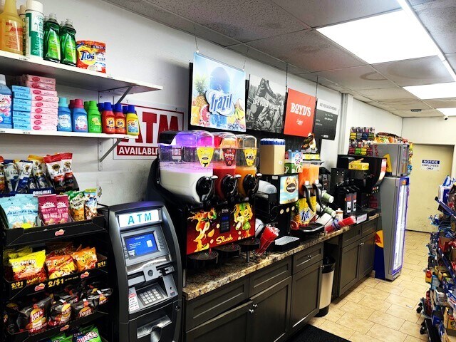More Photos Of 3201 E 7th St, Long Beach Service Station For Sale