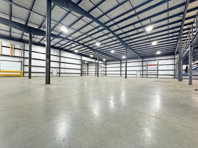 More Photos Of 340 Presumpscot St, Portland Warehouse For Sale