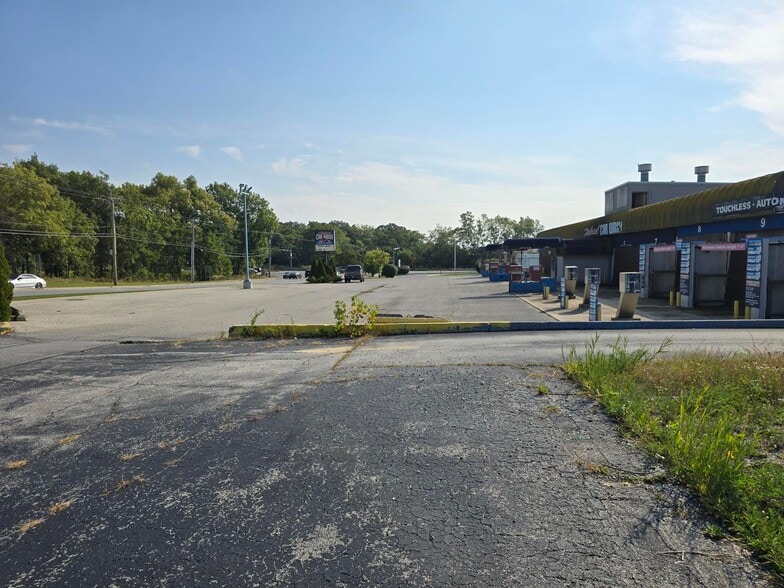 More Photos Of 7225 W 151st St, Orland Park Carwash For Sale