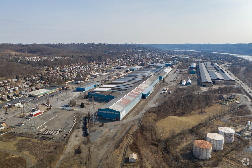 More Photos Of 2301 Duss Ave, Ambridge Warehouse For Lease