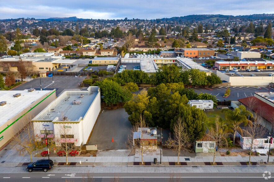 More Photos Of 3210 Castro Valley Blvd, Castro Valley Storefront Retail Residential For Lease