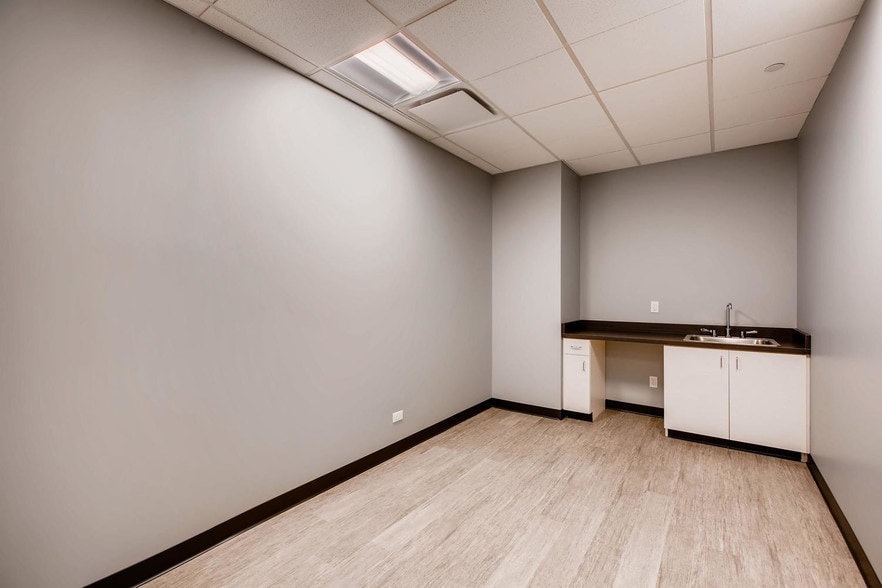 More Photos Of 1150 Academy Park Loop, Colorado Springs Office For Lease