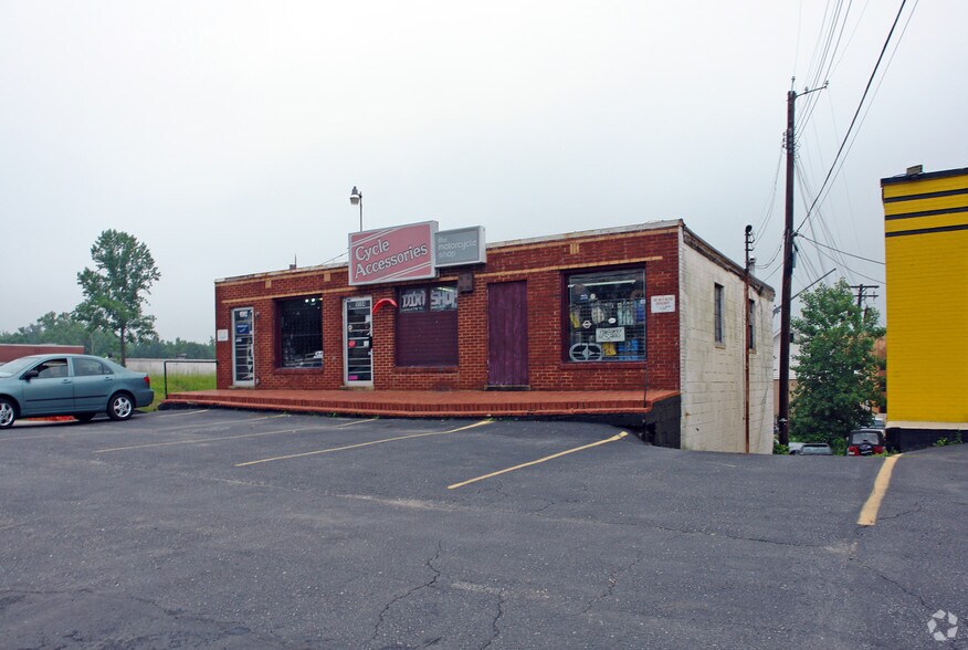 Primary Photo Of 9592 Baltimore Ave, College Park Storefront For Sale