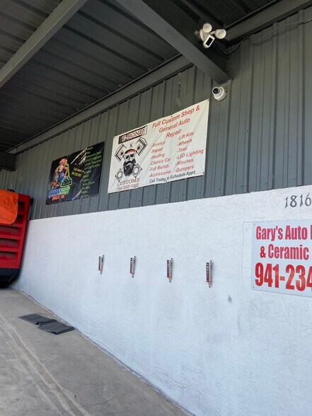 More Photos Of 1816 57th St, Sarasota Warehouse For Sale