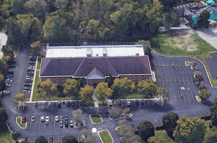 Primary Photo Of 5555 Airport Hwy, Toledo Office For Lease