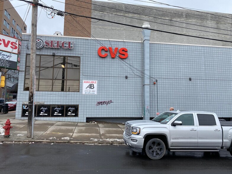 More Photos Of 700-704 S Crouse Ave, Syracuse Storefront Retail Office For Lease