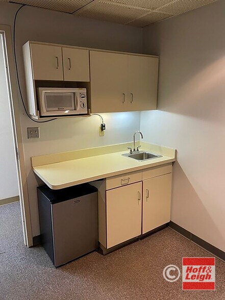 More Photos Of 70 N Miller Rd, Akron Office For Lease