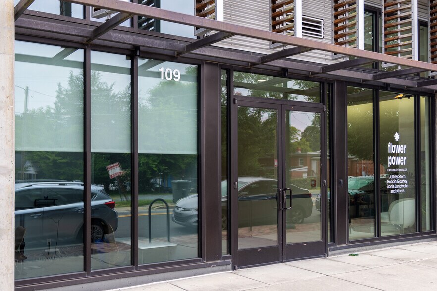 More Photos Of 601 W Rosemary St, Chapel Hill Apartments For Sale