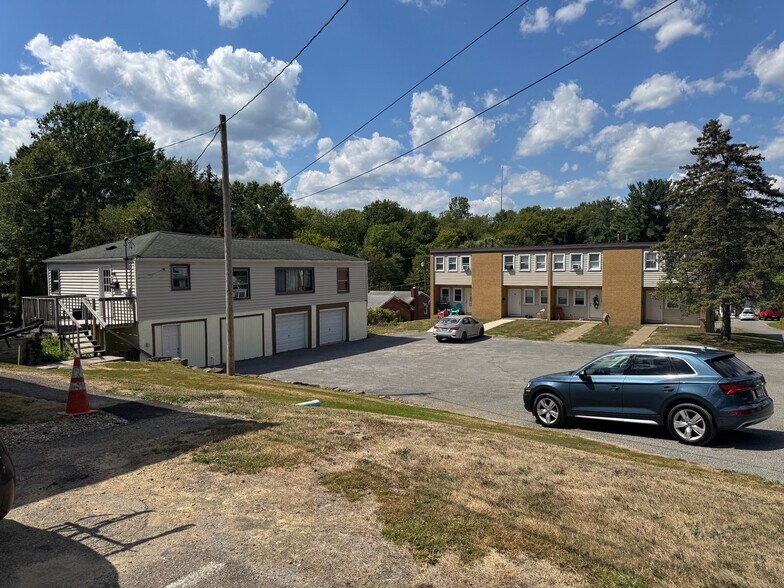 More Photos Of 278 Cameron Dr, Slippery Rock Apartments For Sale