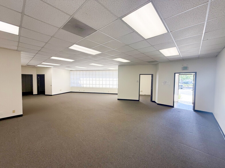 More Photos Of 3505 Cadillac Ave, Costa Mesa Light Distribution For Sale