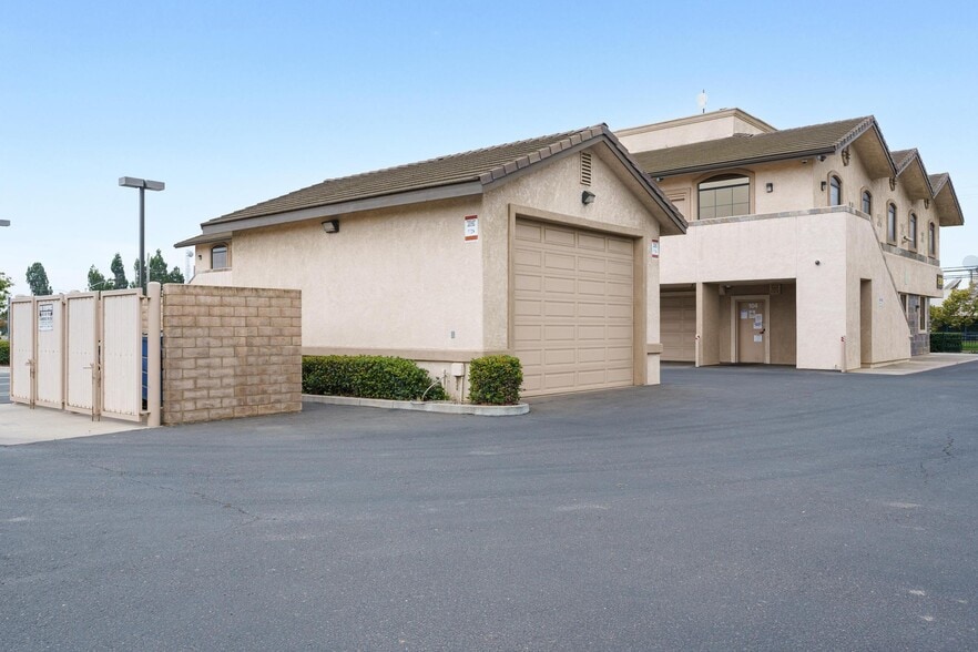 More Photos Of 2370 Skyway Dr, Santa Maria Medical For Sale