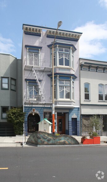 More Photos Of 3318-3320 22nd St, San Francisco Apartments For Lease