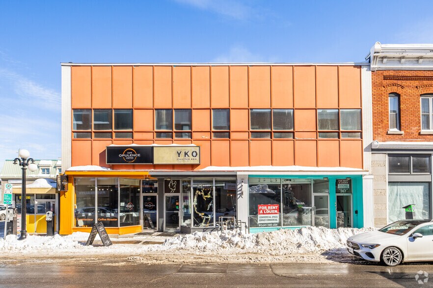 More Photos Of 261-267 Dalhousie St, Ottawa Restaurant For Lease