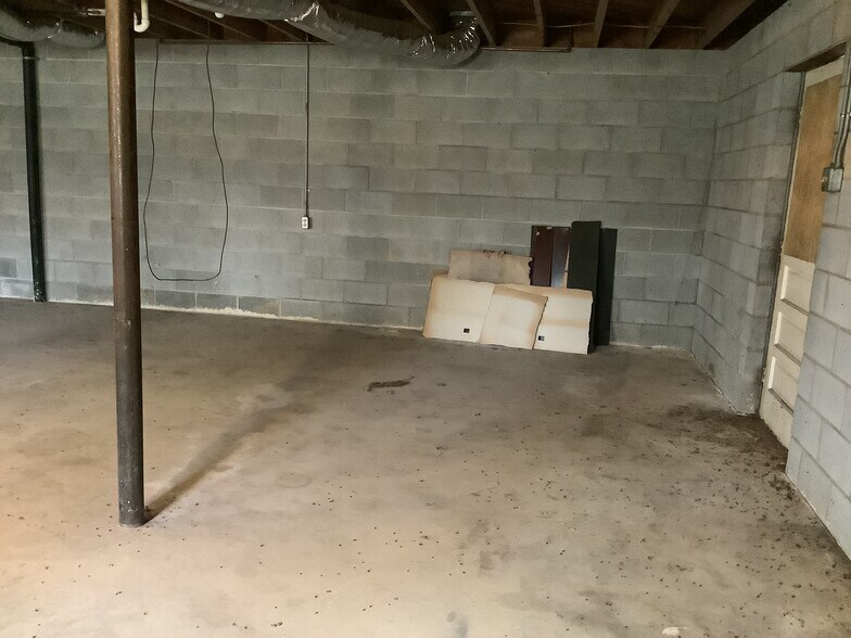 More Photos Of 605 Clarksbury Church Rd, Thomasville Religious Facility For Sale