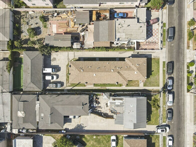 More Photos Of 3566 Mulford Ave, Lynwood Apartments For Sale