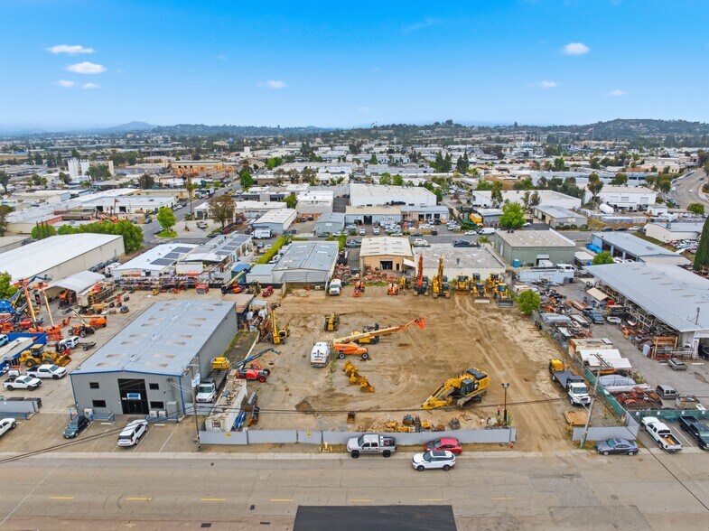 Primary Photo Of 540 Enterprise St, Escondido Warehouse For Lease