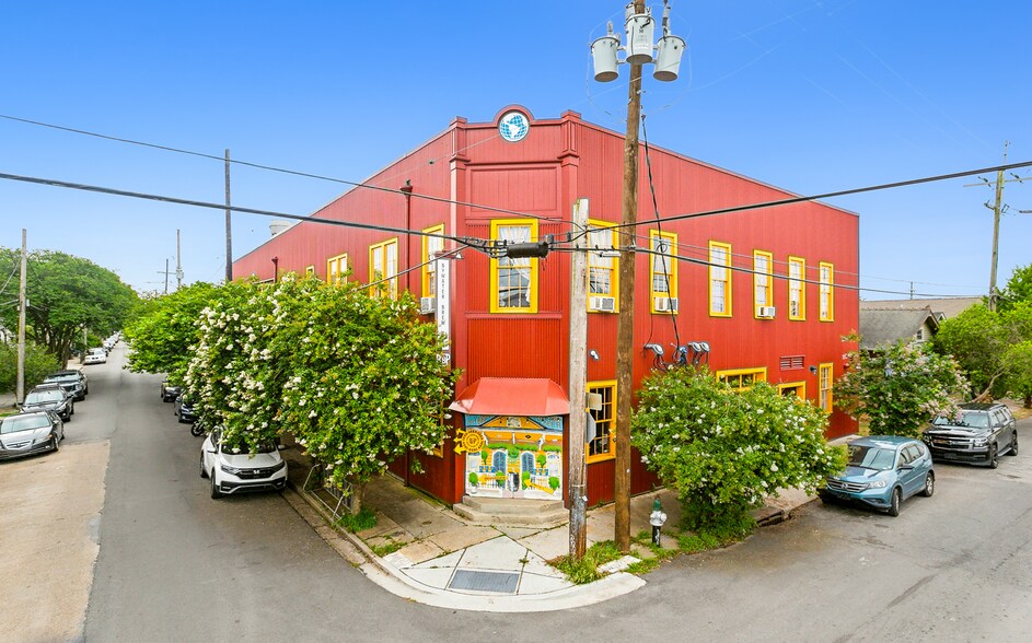More Photos Of 3000 Royal St, New Orleans Storefront Retail Office For Lease