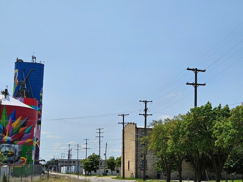 More Photos Of 500 S Hamilton St, Saginaw Medical For Sale