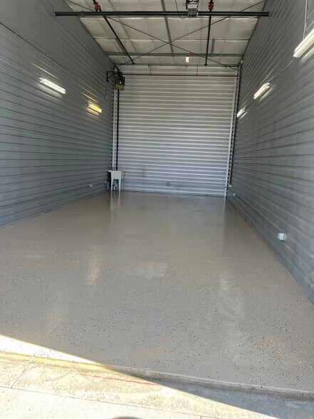 More Photos Of 13303 E Adam Aircraft Cir, Englewood Parking Garage For Sale