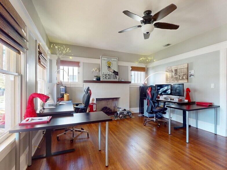 More Photos Of 215 Washington st, New Smyrna Beach Office Residential For Sale