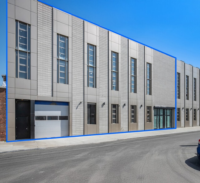 Primary Photo Of 590 Smith St, Brooklyn Flex For Lease
