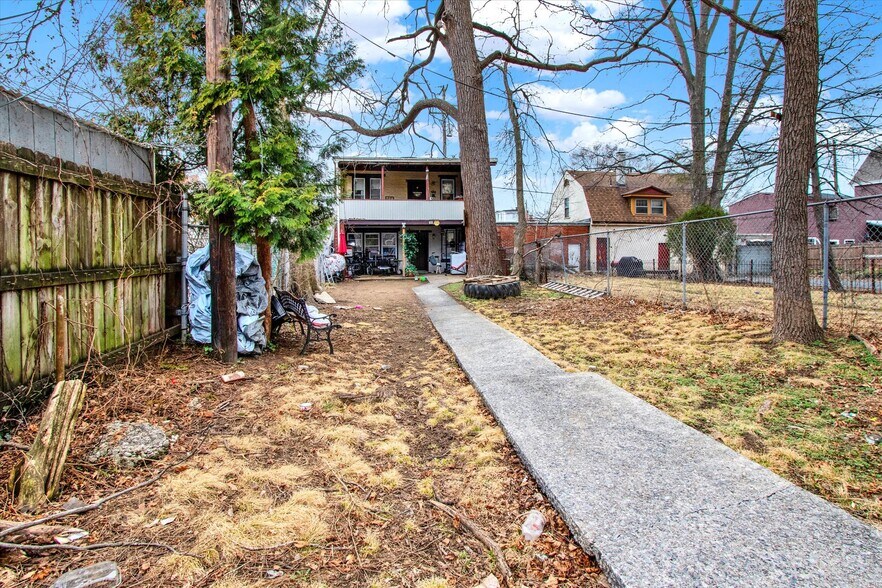 More Photos Of 238 S 5th St, Reading Apartments For Sale