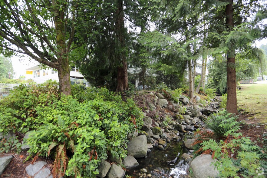 More Photos Of 4390 Gallant Ave, North Vancouver District Apartments For Lease