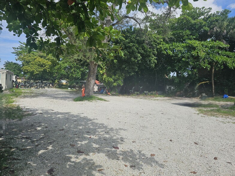 More Photos Of 1872 SW 29th Ave, Fort Lauderdale Land For Sale