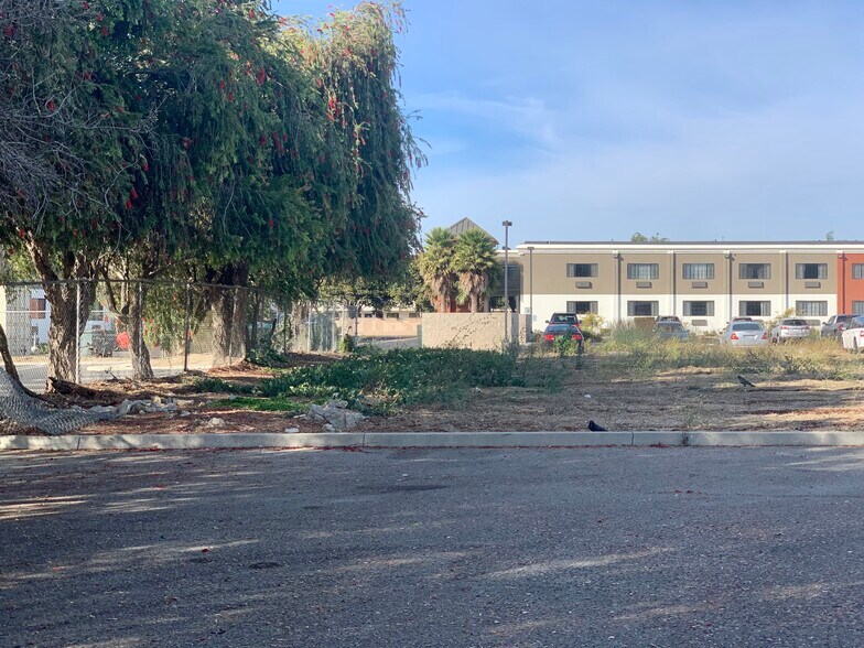 More Photos Of 1407 N H St, Lompoc Land For Sale