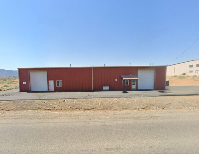 More Photos Of 15 Industrial Pky, Mound House Warehouse For Sale