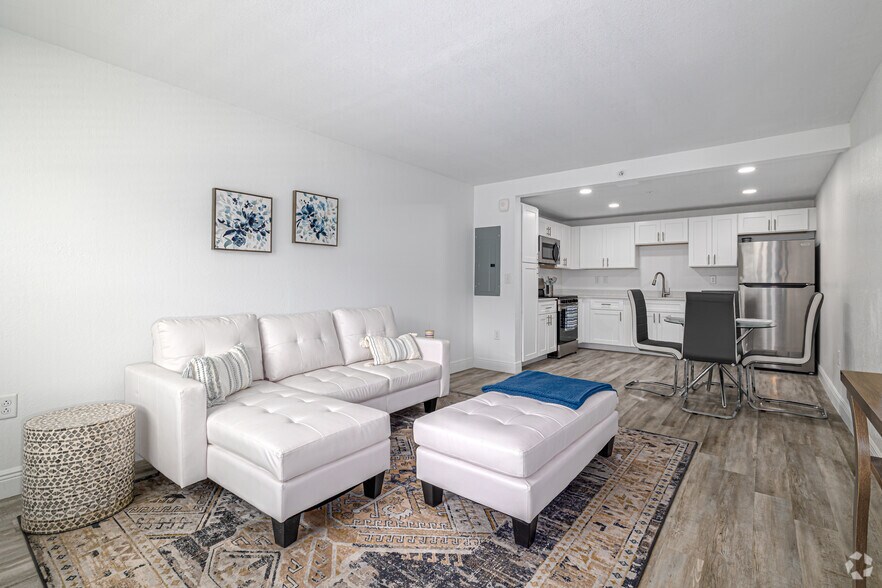 More Photos Of 6029 W Irlo Bronson Memorial Hwy, Kissimmee Apartments For Lease