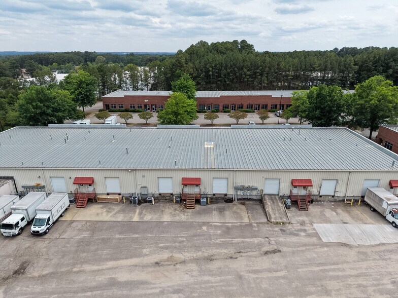 More Photos Of 1301-1317 Copeland Oak Dr, Morrisville Warehouse For Sale