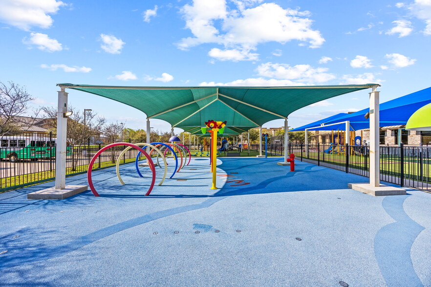 More Photos Of 1507 W Hebron Pky, Carrollton Schools For Sale