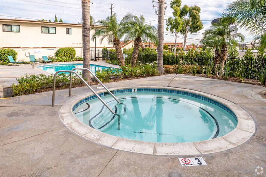 More Photos Of 1001 N Harbor Blvd, La Habra Apartments For Sale