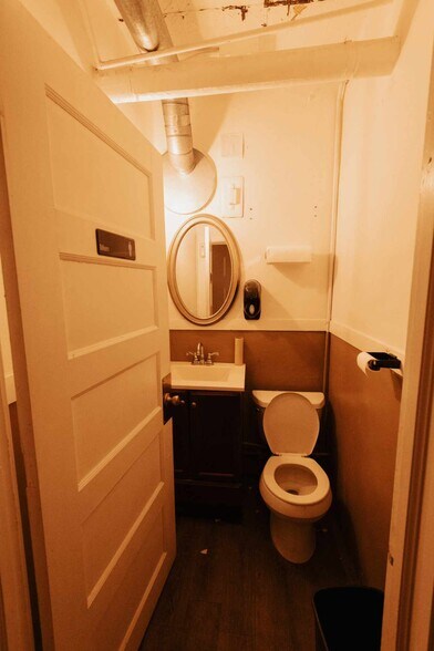 More Photos Of 23 Main St S, Minot General Retail For Lease