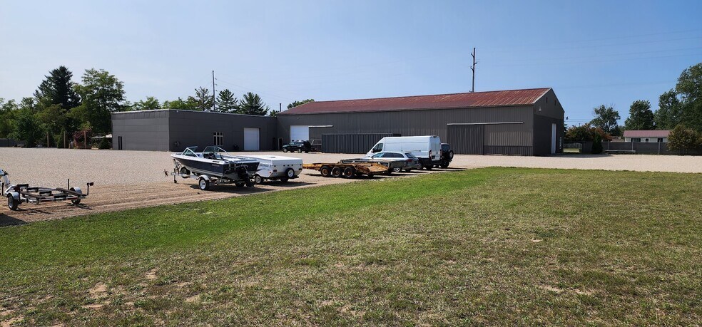 More Photos Of 601 Hyde St, Kalkaska Warehouse For Sale
