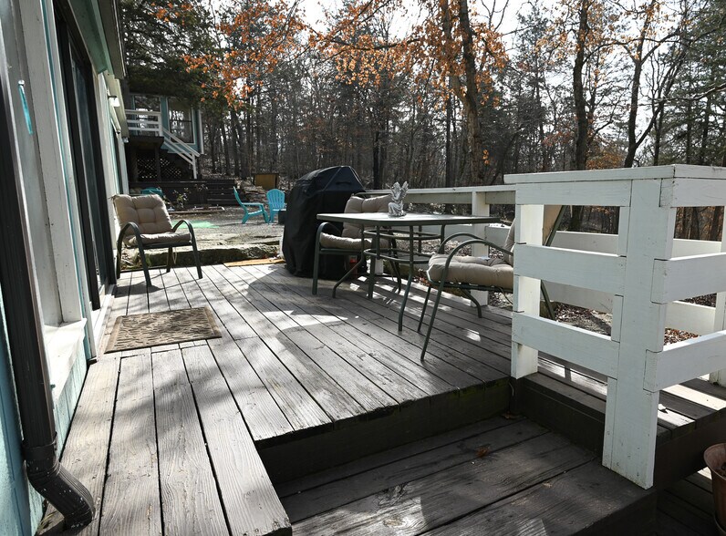 More Photos Of 2759 County Road 411, Berryville Hotel For Sale