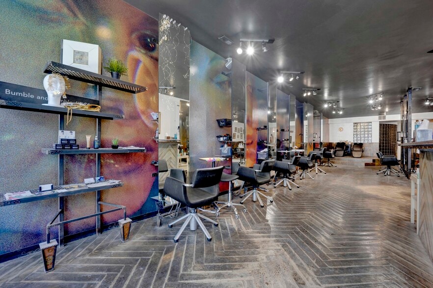 More Photos Of 2119 N Damen Ave, Chicago Storefront Retail Residential For Sale