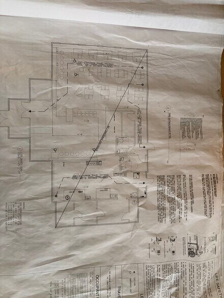 More Photos Of 7820 Holcomb Bridge Rd, Peachtree Corners General Retail For Sale