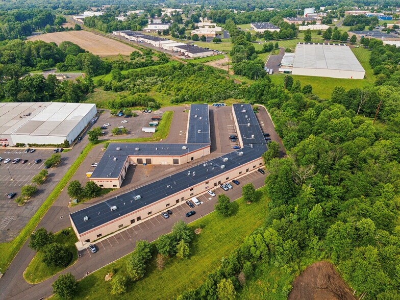 More Photos Of 301-315 Camars Dr, Warminster Township Light Manufacturing For Sale
