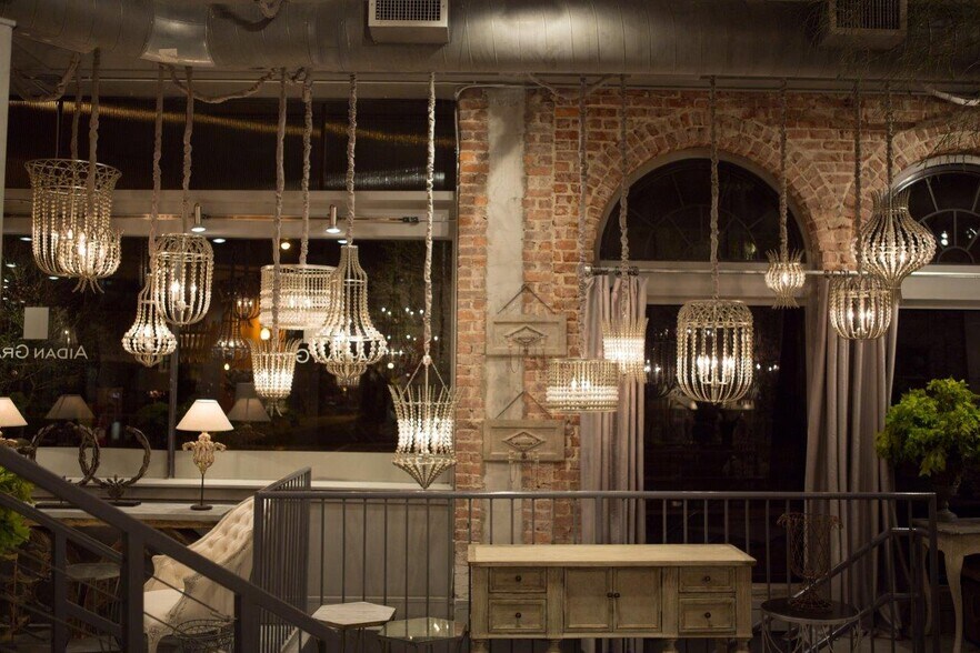 More Photos Of 201 N Main St, High Point Storefront Retail Office For Sale