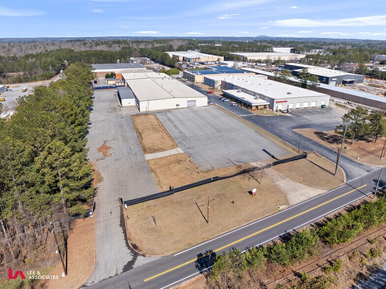 More Photos Of 4151 Industrial Park Dr, Norcross Warehouse For Lease