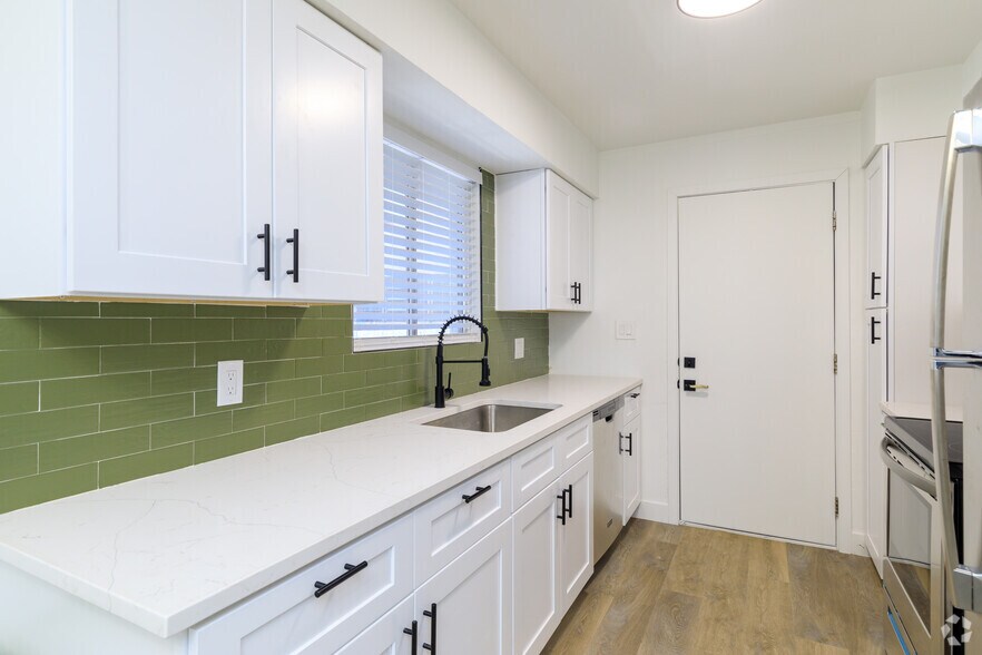 More Photos Of 3025 N 36th St, Phoenix Apartments For Sale